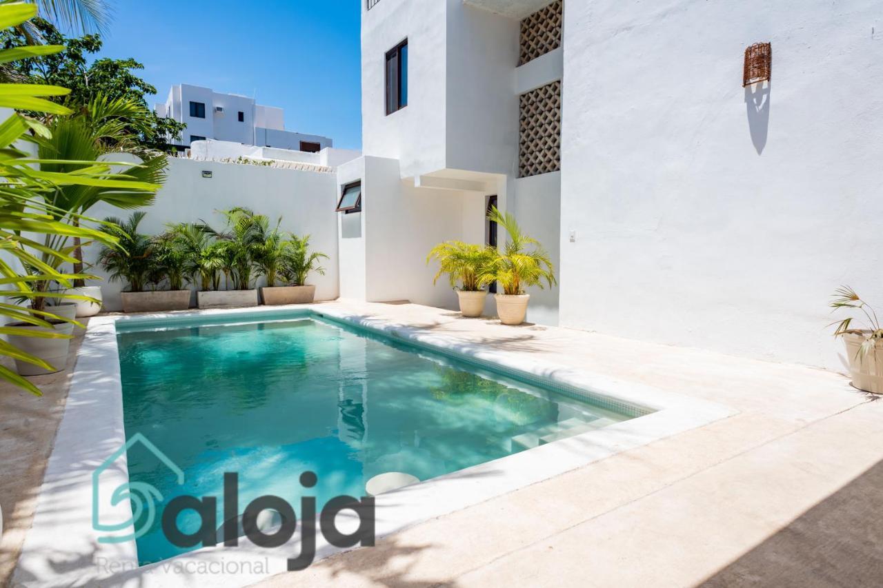 Vica Guest House Con Piscina En La Entrada De La Zona Hotelera Cancún Exteriör bild